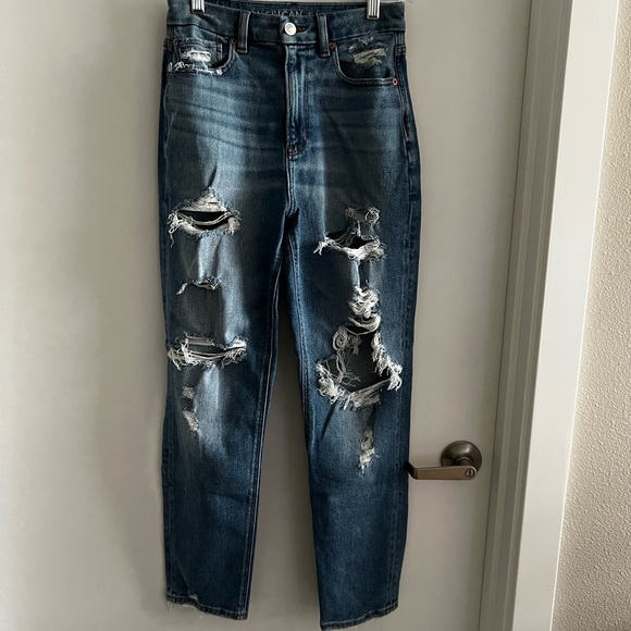 American Eagle Outfitters Denim - American Eagle Stretch Curvy Mom Jeans